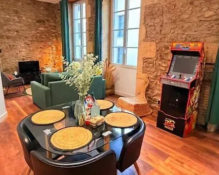 Διαμέρισμα T3 Centre - 2 Ch - Maison Carree
