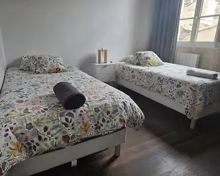 T3 Centre - 2 Ch - Maison Carree Διαμέρισμα *